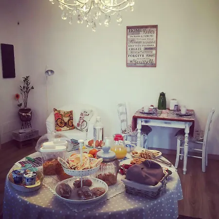 Alojamento de Acomodação e Pequeno-almoço Dimora Naviglio