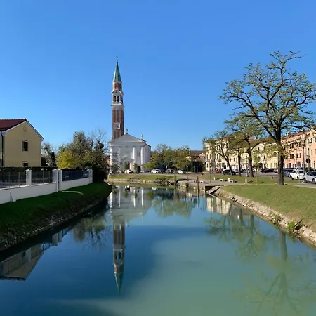 Bed & Breakfast Dimora Naviglio 3*