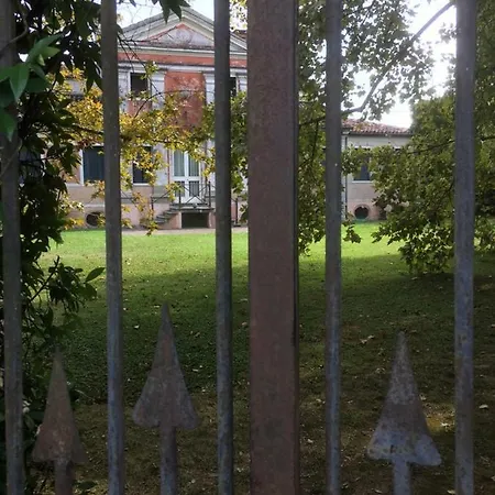 Dimora Naviglio Bed & Breakfast