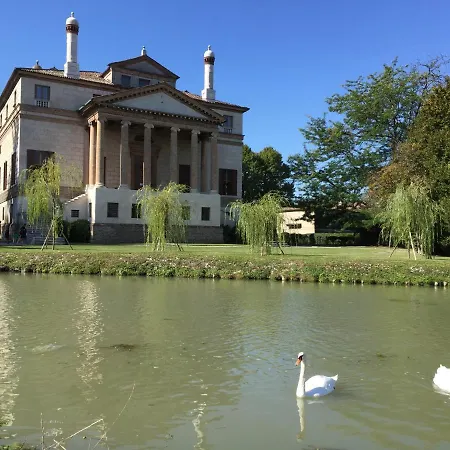 Dimora Naviglio Bed & Breakfast