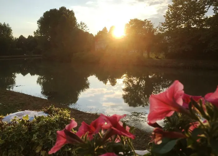 Dimora Naviglio Bed & Breakfast