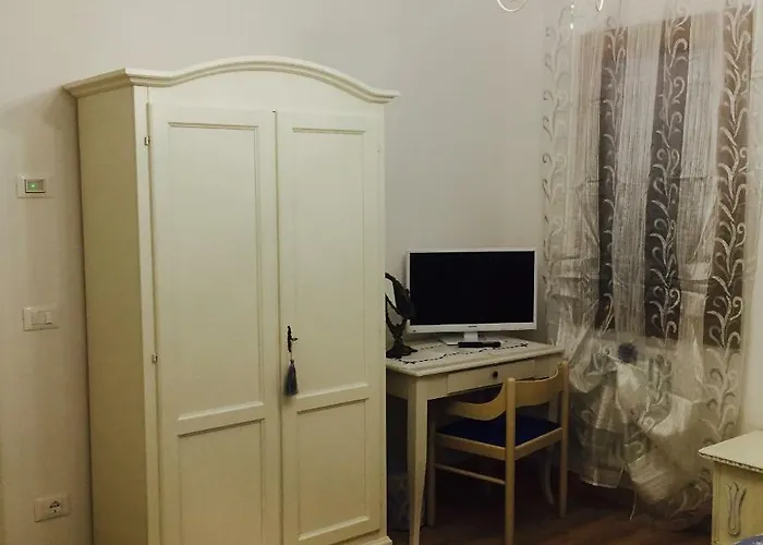 Bed & Breakfast Dimora Naviglio 3*